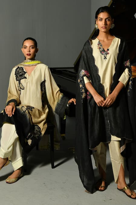 Ika Roseate Zari Embroidered Kurta Pant Set 