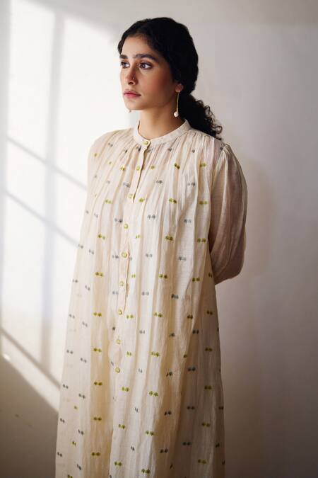 Buy Dot Ivory Chanderi Embroidery Bandeau Neck Kahili Kurta With Pant Online at Aza Fashions Buy_Dot_Ivory Chanderi Embroidery Bandeau Neck Kahili Kurta With Pant _Online_at_Aza_Fashions