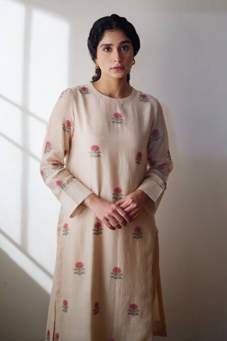 Shop Dot Ivory Chanderi Embroidery Round Neck Zuri Hand Kurta And Pant Set Online at Aza Fashions Shop_Dot_Ivory Chanderi Embroidery Round Neck Zuri Hand Kurta And Pant Set _Online_at_Aza_Fashions