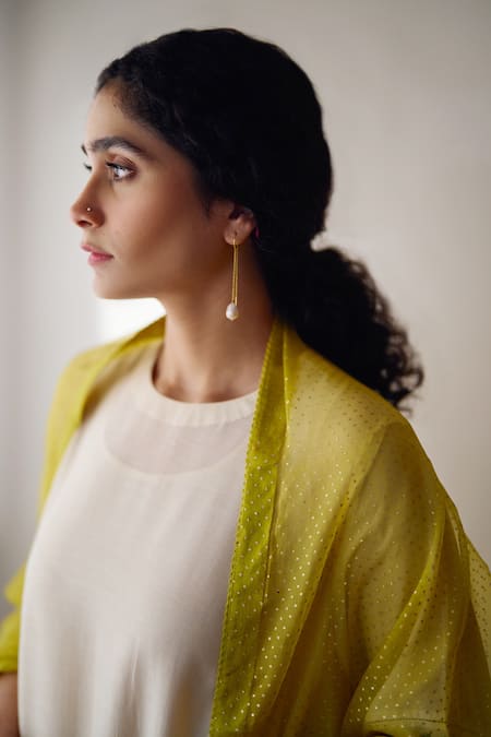 Dot Yellow Organza Embroidery Bell Tara Dupatta Online at Aza Fashions Dot_Yellow Organza Embroidery Bell Tara Dupatta _Online_at_Aza_Fashions