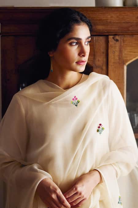 Shop Dot Ivory Organza Tassels, Embroidery Chloris Dupatta at Aza Fashions Shop_Dot_Ivory Organza Tassels, Embroidery Chloris Dupatta _at_Aza_Fashions