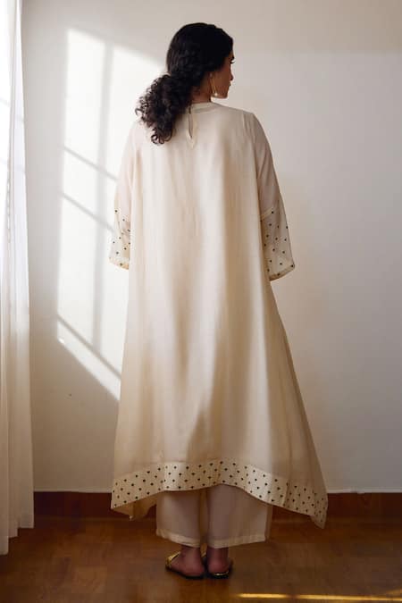 Shop Dot Ivory Cotton, Silk Embroidery Round Neck Fleaur Kurta And Pant Set at Aza Fashions Shop_Dot_Ivory Cotton, Silk Embroidery Round Neck Fleaur Kurta And Pant Set _at_Aza_Fashions