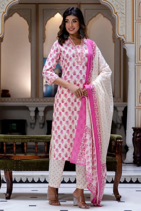 Women Kurta with Trousers & With Dupatta – Inddus.com