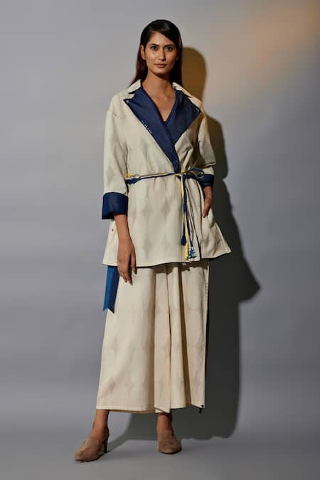 JAYATI GOENKA Beige , Satin Diamond Hand Block Print Jacket And Trouser Set Online at Aza Fashions JAYATI GOENKA_Beige , Satin Diamond Hand Block Print Jacket And Trouser Set _Online_at_Aza_Fashions