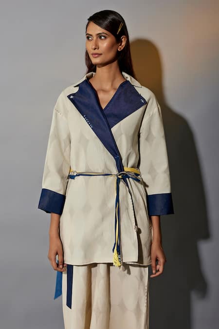 Buy JAYATI GOENKA Beige , Satin Diamond Hand Block Print Jacket And Trouser Set Online at Aza Fashions Buy_JAYATI GOENKA_Beige , Satin Diamond Hand Block Print Jacket And Trouser Set _Online_at_Aza_Fashions