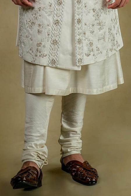 Jatin Malik White Linen, Silk Zari Gardenia Embroidered Sherwani Set Online at Aza Fashions Jatin Malik_White Linen, Silk Zari Gardenia Embroidered Sherwani Set _Online_at_Aza_Fashions