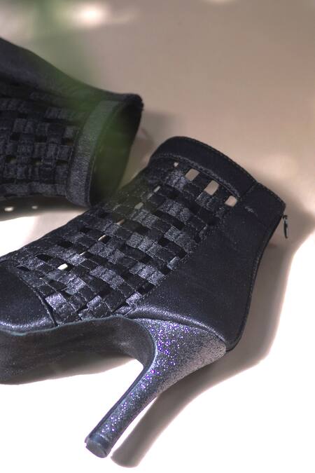 Shradha Hedau Footwear Couture_Black Irya Checkered Cutout Detail Heels _Online_at_Aza_Fashions