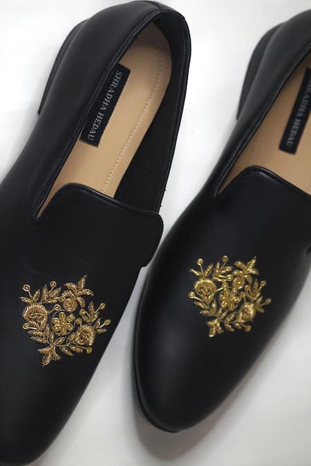 Shop Shradha Hedau Footwear Couture Black Floral Motif Jaylen Centre Moccasins Online at Aza Fashions Shop_Shradha Hedau Footwear Couture_Black Floral Motif Jaylen Centre Moccasins _Online_at_Aza_Fashions
