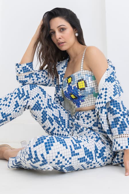 Shop Pooja Rajgarhia Gupta Off White Crepe Embroidery Square Neck, Checkered Print Jacket And Pant Set Online at Aza Fashions Shop_Pooja Rajgarhia Gupta_Off White Crepe Embroidery Square Neck, Checkered Print Jacket And Pant Set _Online_at_Aza_Fashions