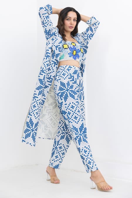 Pooja Rajgarhia Gupta Off White Crepe Embroidery Square Neck, Checkered Print Jacket And Pant Set at Aza Fashions Pooja Rajgarhia Gupta_Off White Crepe Embroidery Square Neck, Checkered Print Jacket And Pant Set _at_Aza_Fashions