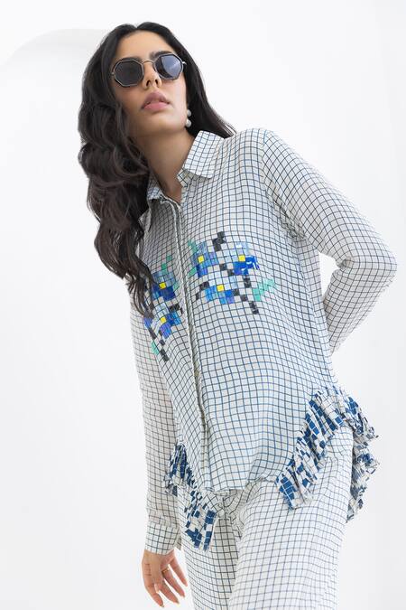 Buy Pooja Rajgarhia Gupta Off White Crepe Embroidery Shawl Neck Checkered Print Shirt And Trouser Set Online at Aza Fashions Buy_Pooja Rajgarhia Gupta_Off White Crepe Embroidery Shawl Neck Checkered Print Shirt And Trouser Set _Online_at_Aza_Fashions