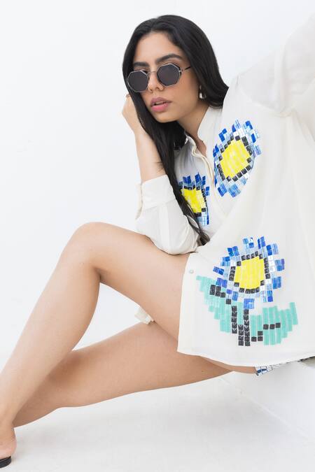 Pooja Rajgarhia Gupta Off White Crepe Embroidery Bandeau Neck Flower Shirt And Shorts Set Online at Aza Fashions Pooja Rajgarhia Gupta_Off White Crepe Embroidery Bandeau Neck Flower Shirt And Shorts Set _Online_at_Aza_Fashions