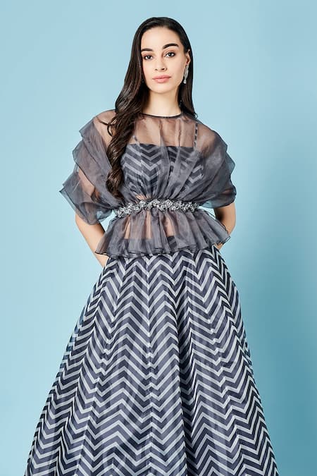 Sammohi By Moksha And Hiral Grey Linen, Organza Round Neck Iris Chevron Pattern Blouse Skirt Set Online at Aza Fashions Sammohi By Moksha And Hiral_Grey Linen, Organza Round Neck Iris Chevron Pattern Blouse Skirt Set _Online_at_Aza_Fashions