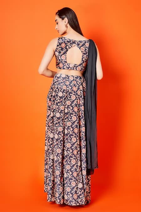 Sammohi By Moksha And Hiral Daphne Flower Vine Print Gown 