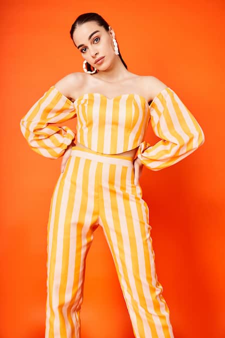 Sammohi By Moksha And Hiral Yellow Linen Sweetheart Neck Lucy Crop Top With Pant Online at Aza Fashions Sammohi By Moksha And Hiral_Yellow Linen Sweetheart Neck Lucy Crop Top With Pant _Online_at_Aza_Fashions