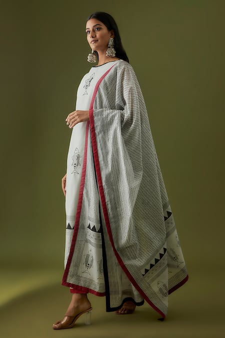 Buy_Sanjev Marwaaha_Ivory Chanderi Hand Block Printed Abstract Fish Motifs Round Kurta And Pant Set_Online_at_Aza_Fashions