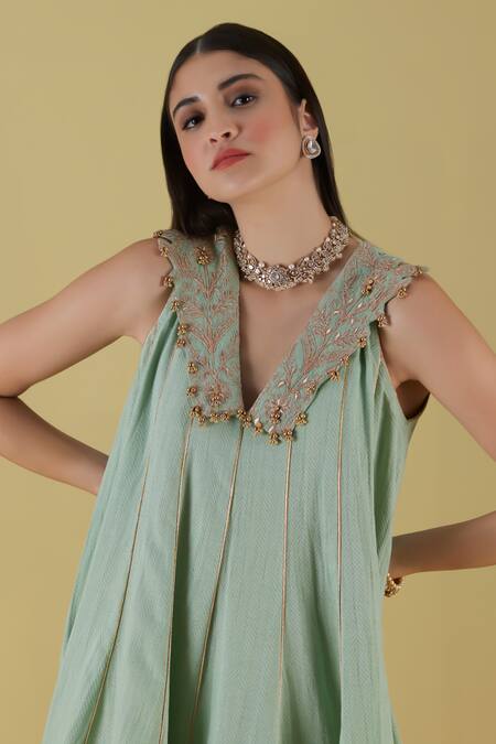 Buy_Inej_Green Rayon Flex Placement Thread Collar Anarkali With Bell Bottom Pant_Online_at_Aza_Fashions