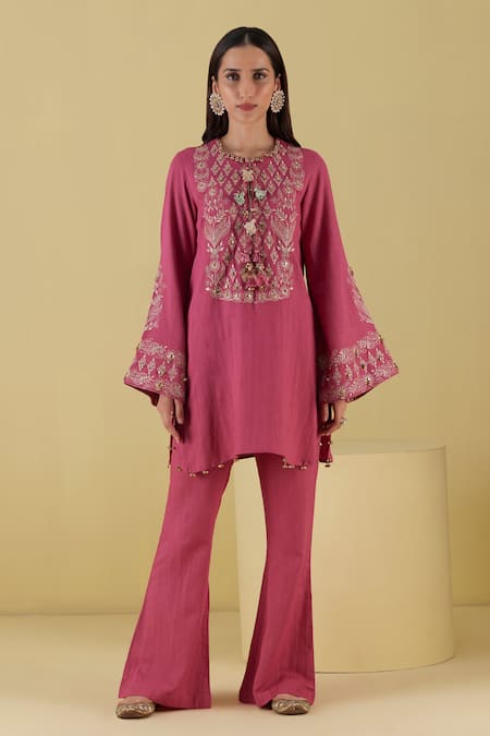 Inej Dori Embroidered Kashmiri Kurta With Bell Bottom Pant 