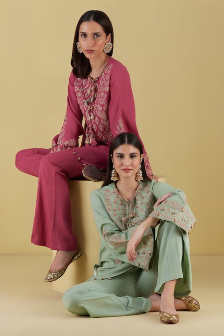Buy Inej Pink Rayon Tassels Round Dori Embroidered Kashmiri Kurta With Bell Bottom Pant Buy_Inej_Pink Rayon Tassels Round Dori Embroidered Kashmiri Kurta With Bell Bottom Pant