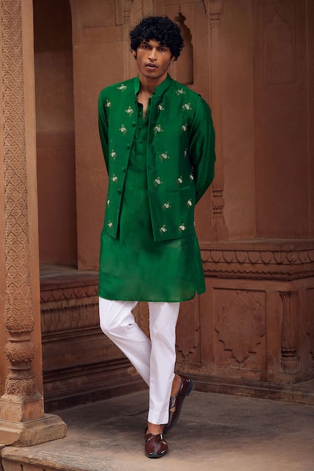 Seema Nanda Green Cotton, Lycra, Chanderi Silk Embroidery Floral Bundi Kurta Set Online at Aza Fashions Seema Nanda_Green Cotton, Lycra, Chanderi Silk Embroidery Floral Bundi Kurta Set _Online_at_Aza_Fashions