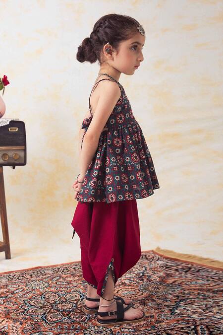 Shop Tiber Taber Green Cotton Floral Motif Print Top With Dhoti at Aza Fashions Shop_Tiber Taber_Green Cotton Floral Motif Print Top With Dhoti_at_Aza_Fashions