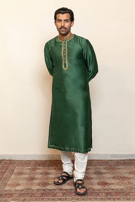Nirjara_Green Chanderi Silk Placement Embroidery Peeta Aari Nawab Kurta _at_Aza_Fashions