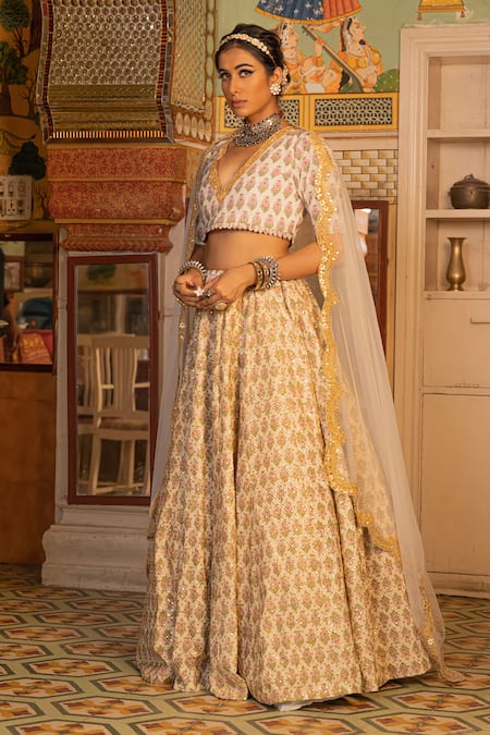 Gulabo Jaipur_White Cotton Sequins, Zari, Embroidery Parveen Floral Print And Lehenga Set _Online_at_Aza_Fashions