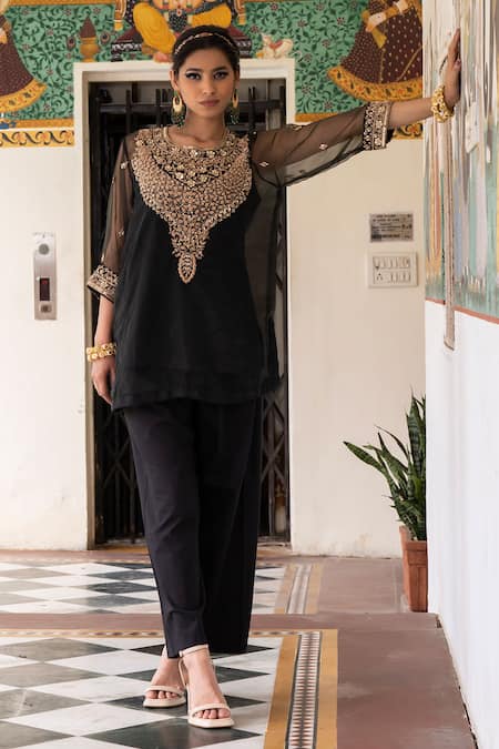 Shop Gulabo Jaipur Black Organza, Muslin Sequins, Beads Zifa Zardozi Embroidered Kurta Pant Set Online at Aza Fashions Shop_Gulabo Jaipur_Black Organza, Muslin Sequins, Beads Zifa Zardozi Embroidered Kurta Pant Set _Online_at_Aza_Fashions
