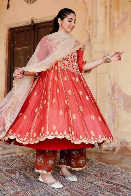 Buy_Gulabo Jaipur_Maroon Chanderi Embroidery, Gota Patti, Sequins Split V-neck Afri Anarkali Set _Online_at_Aza_Fashions