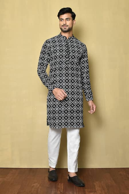 Aryavir Malhotra Checkered Bandhani Print Kurta Set 