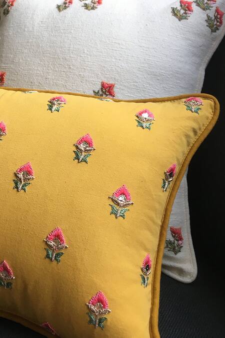 Aarti Sethia_White Cotton Embroidered Chitra Cushion Cover Single Pc_Online_at_Aza_Fashions