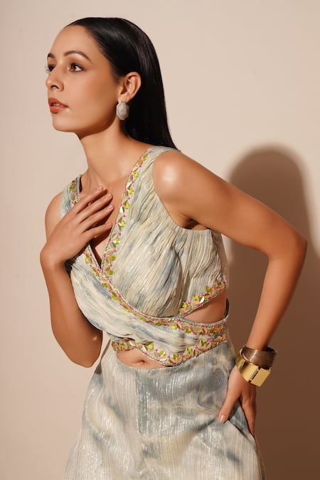 Chaashni By Maansi And Ketan Grey Georgette Sequins V-neck And Nalki Embroidered Jumpsuit Online at Aza Fashions Chaashni By Maansi And Ketan_Grey Georgette Sequins V-neck And Nalki Embroidered Jumpsuit_Online_at_Aza_Fashions