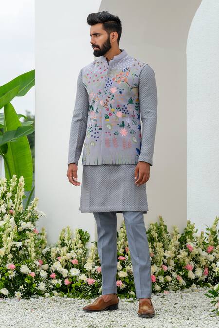 Amrit Dawani_Gray Polyester, Chanderi, Cotton, Silk Handpainted Floral Bundi Kurta Set _Online_at_Aza_Fashions