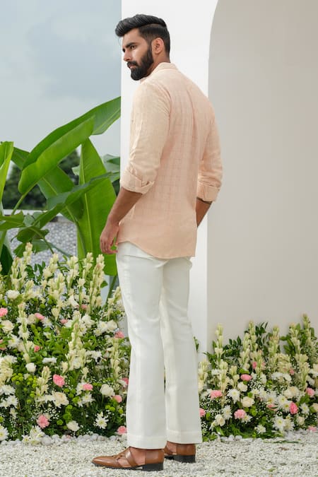 Amrit Dawani Thread Embroidered Short Kurta 