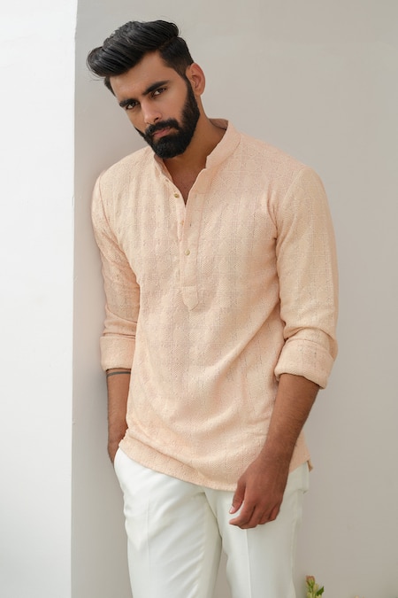 Amrit Dawani_Peach Linen Embroidery Thread Short Kurta _Online_at_Aza_Fashions