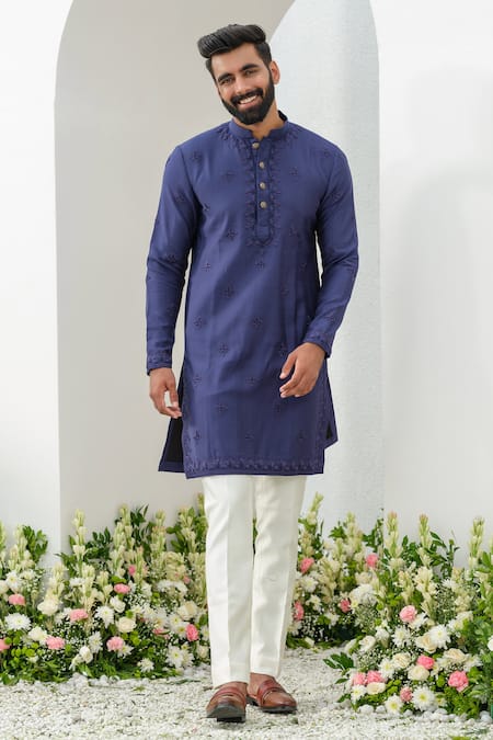 Amrit Dawani Blue Cotton Silk Embroidered Thread Floral Kurta With Pant 