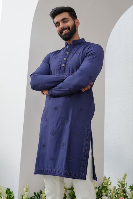 Amrit Dawani_Blue Cotton, Silk Cut Work, Embroidery Floral Thread Kurta With Pant _Online_at_Aza_Fashions