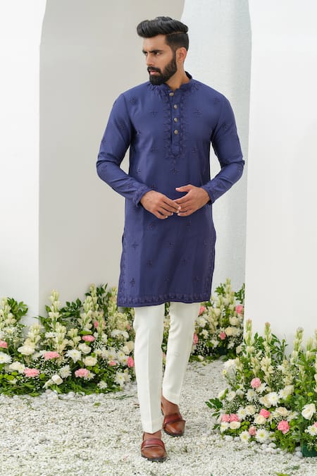 Amrit Dawani_Blue Cotton, Silk Cut Work, Embroidery Floral Thread Kurta With Pant _at_Aza_Fashions