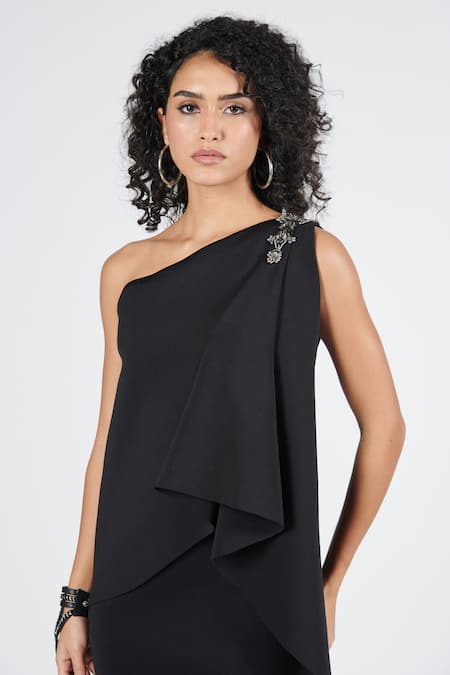 Buy S&N By Shantnu Nikhil Black Neoprene Metallic Thread One Shoulder Embellished Saree Gown Online at Aza Fashions Buy_S&N By Shantnu Nikhil_Black Neoprene Metallic Thread One Shoulder Embellished Saree Gown_Online_at_Aza_Fashions