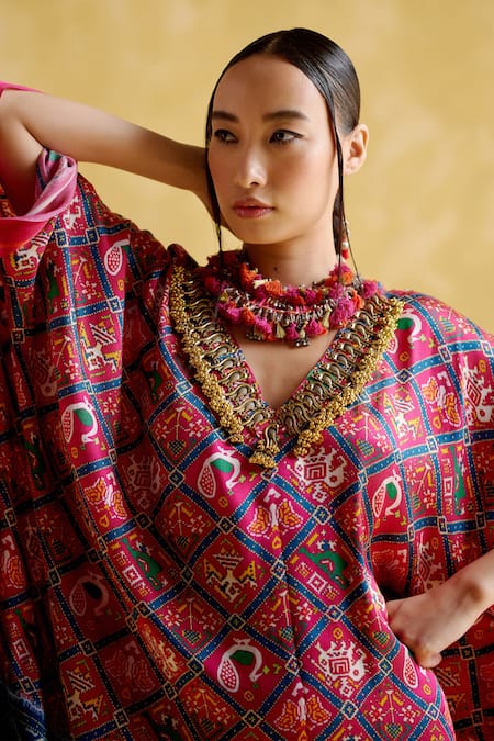 Buy_5elements_Pink Modal, Satin Embroidery V-neck Advaita Motif Print Kaftan _Online_at_Aza_Fashions