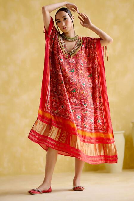 5elements Red Modal, Satin, Lace Embroidery V-neck Advaita Traditional Motif Print Kaftan Online at Aza Fashions 5elements_Red Modal, Satin, Lace Embroidery V-neck Advaita Traditional Motif Print Kaftan _Online_at_Aza_Fashions