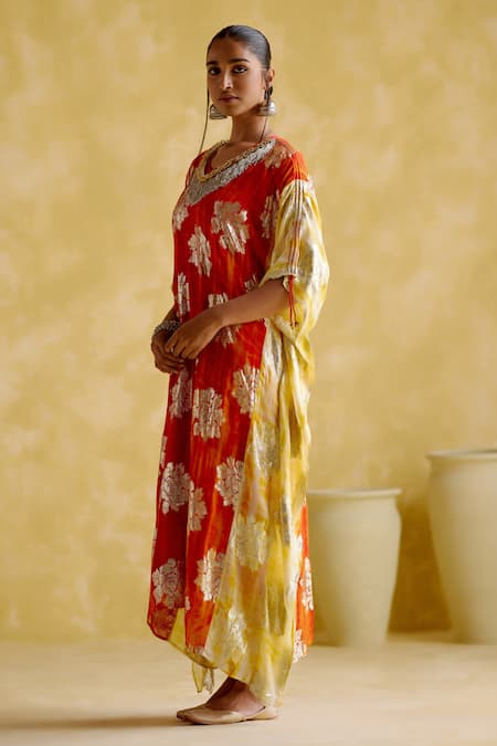 Buy 5elements Orange Modal, Satin Embroidery V-neck Amrapali Tie Dye Floral Pattern Kaftan Online at Aza Fashions Buy_5elements_Orange Modal, Satin Embroidery V-neck Amrapali Tie Dye Floral Pattern Kaftan _Online_at_Aza_Fashions