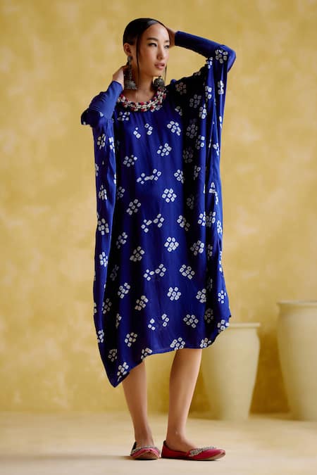 5elements Blue Modal, Satin Round Neck Annapoorna Bandhani Cluster Pattern Kaftan Online at Aza Fashions 5elements_Blue Modal, Satin Round Neck Annapoorna Bandhani Cluster Pattern Kaftan _Online_at_Aza_Fashions