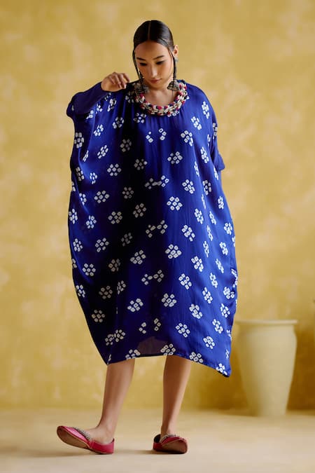 Buy 5elements Blue Modal, Satin Round Neck Annapoorna Bandhani Cluster Pattern Kaftan Online at Aza Fashions Buy_5elements_Blue Modal, Satin Round Neck Annapoorna Bandhani Cluster Pattern Kaftan _Online_at_Aza_Fashions