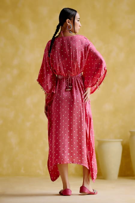Shop 5elements Pink Modal V-neck Annika Bandhani Pattern Kaftan With Belt at Aza Fashions Shop_5elements_Pink Modal V-neck Annika Bandhani Pattern Kaftan With Belt _at_Aza_Fashions