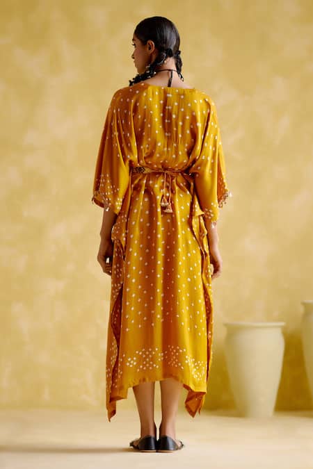 Shop 5elements Yellow Modal, Satin Embroidery V-neck Annika Flared Sleeve Kaftan With Belt at Aza Fashions Shop_5elements_Yellow Modal, Satin Embroidery V-neck Annika Flared Sleeve Kaftan With Belt _at_Aza_Fashions