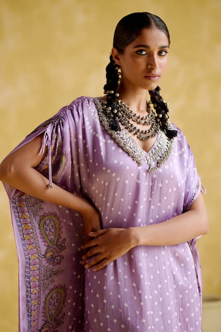 Buy 5elements Purple Modal, Satin Embroidery V-neck Anuradha V Kaftan Online at Aza Fashions Buy_5elements_Purple Modal, Satin Embroidery V-neck Anuradha V Kaftan _Online_at_Aza_Fashions
