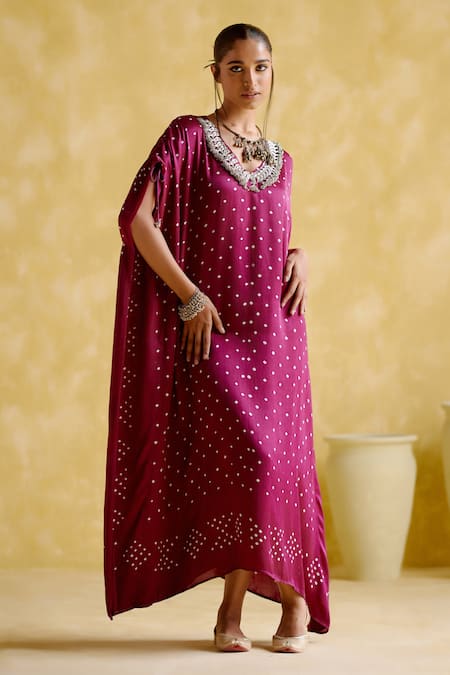 5elements Purple Modal, Satin, Lace Embroidery V-neck Dakshayani Printed Kaftan 