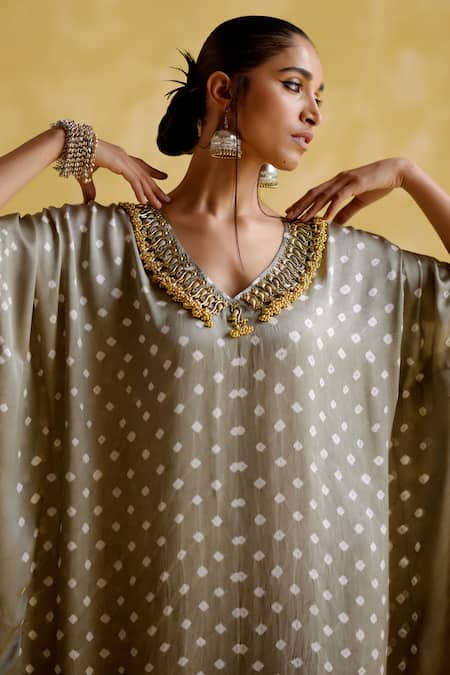 Shop_5elements_Grey Modal, Satin Embroidery V-neck Dakshayani V Kaftan _Online_at_Aza_Fashions