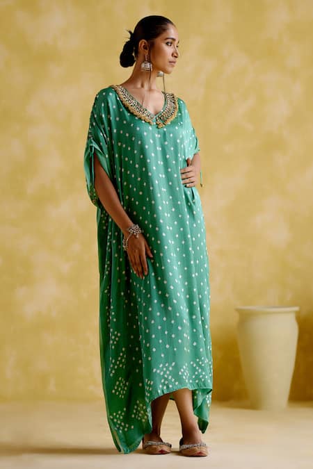 5elements Green Modal, Satin, Lace Embroidery Dakshayani Flared Sleeve Printed Kaftan Online at Aza Fashions 5elements_Green Modal, Satin, Lace Embroidery Dakshayani Flared Sleeve Printed Kaftan _Online_at_Aza_Fashions